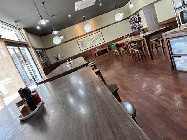 店内1-1