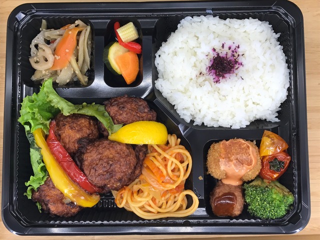 ご褒美弁当魚2