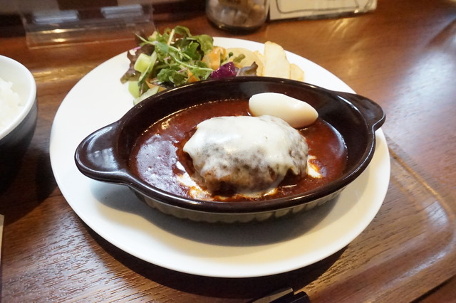 ハンバーグプレート1