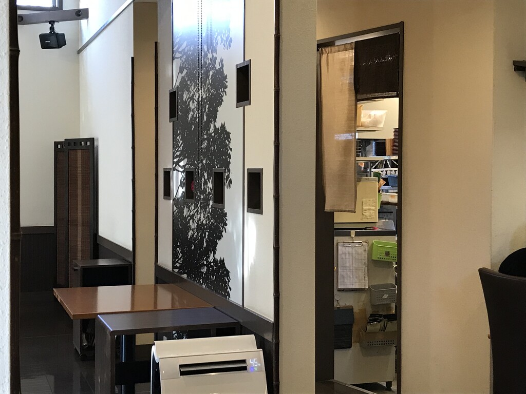 和食屋さんでテイクアウト 天ぷら 花三昧 徳島 おいしい 楽しい