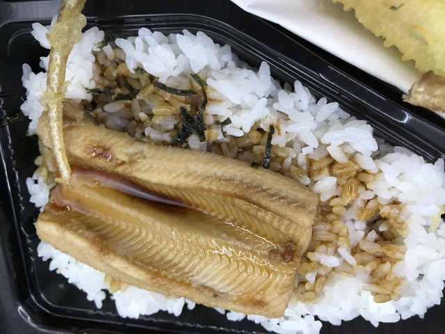 穴子弁当2