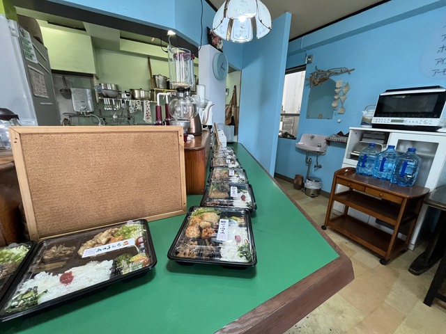 店内1-1-2