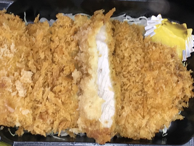 ロースかつ弁当2-2-2