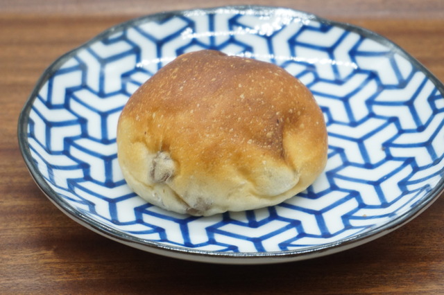 レーズンパン1