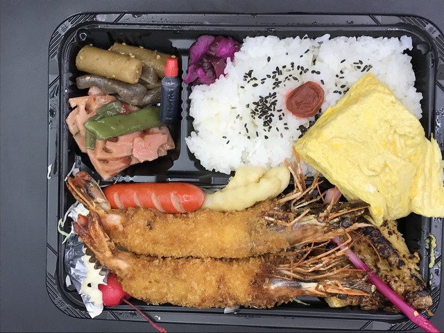 エビフライ弁当