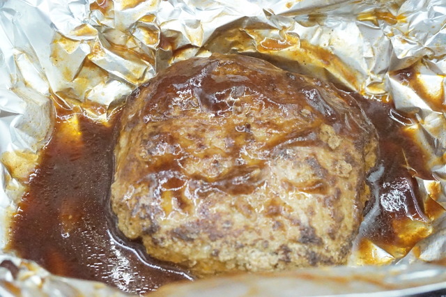 ハンバーグ定食2-2-1