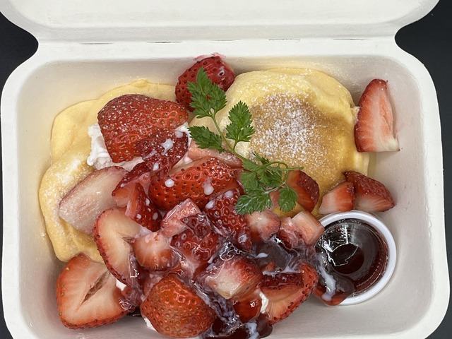 いちごパンケーキ