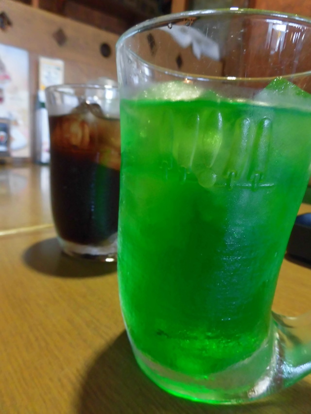 びっくりドンキーランチドリンク1