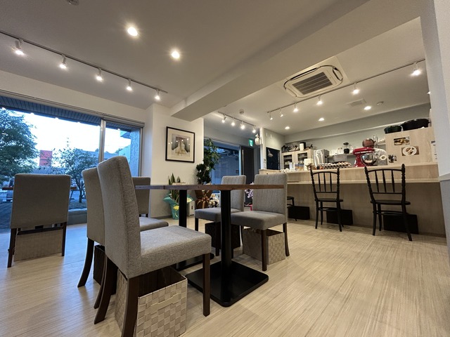 店内1-1-1