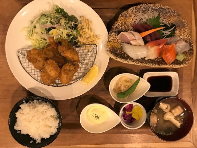 カキフライ刺身定食2