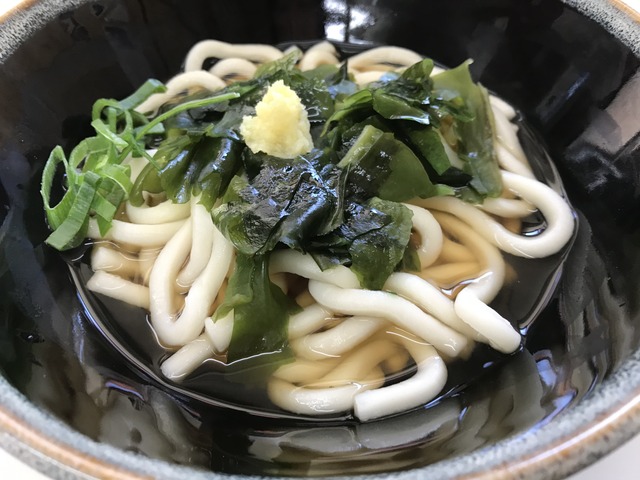 わかめうどん1
