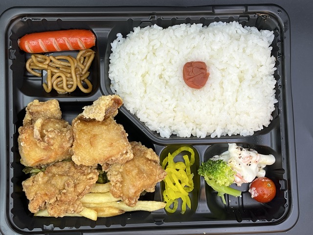 唐揚げ弁当1