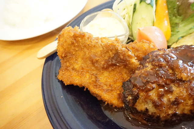 プレートセットロースカツ