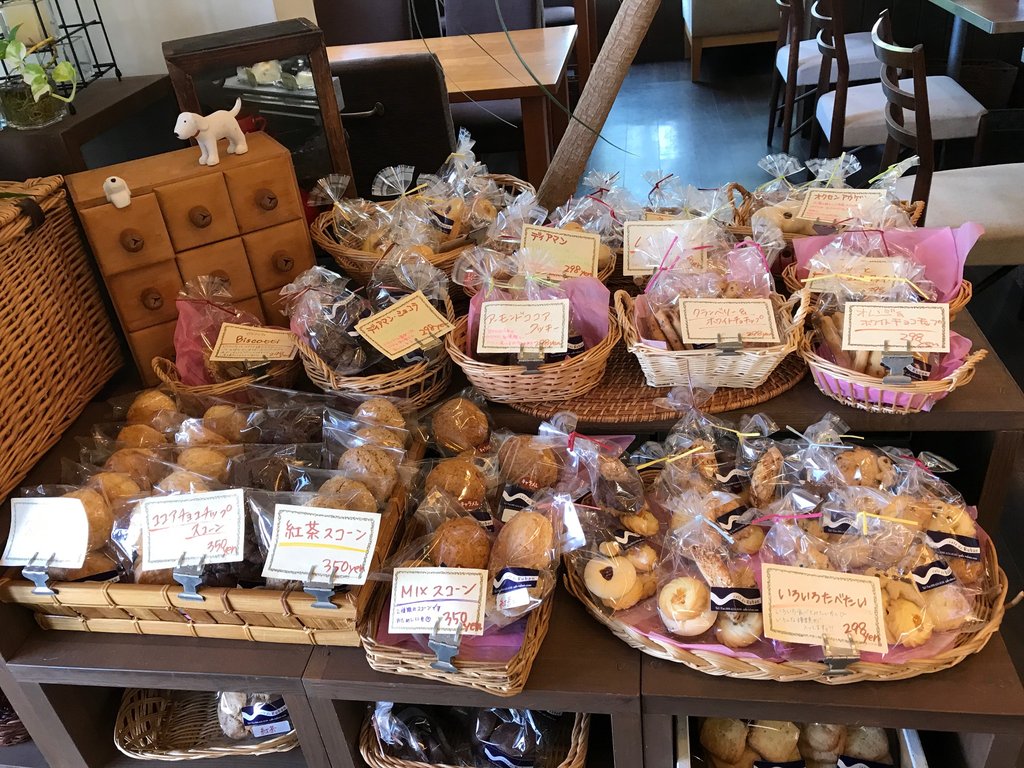 徳島市八万町ケーキ屋さんのカフェでテイクアウト カフェ ド リュバン 徳島 おいしい 楽しい 徳島市八万町ケーキ屋さんのカフェでテイクアウト カフェ ド リュバン 徳島 おいしい 楽しい