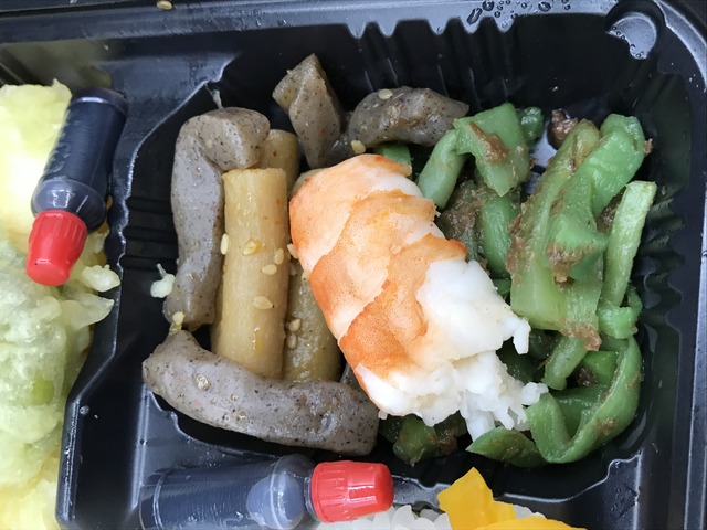 大海老とイカの天ぷら弁当2-3