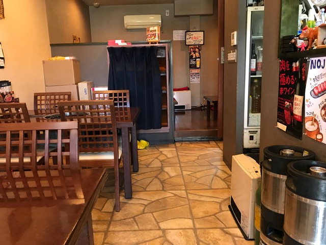 店内1