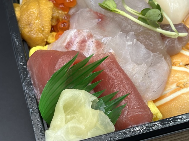 伊勢海老海鮮丼1-2-2