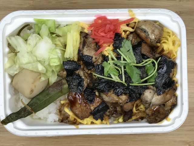 焼き鳥丼2