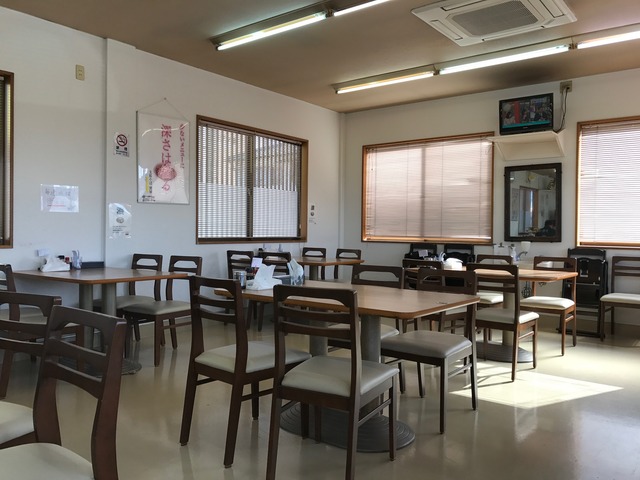 店内1