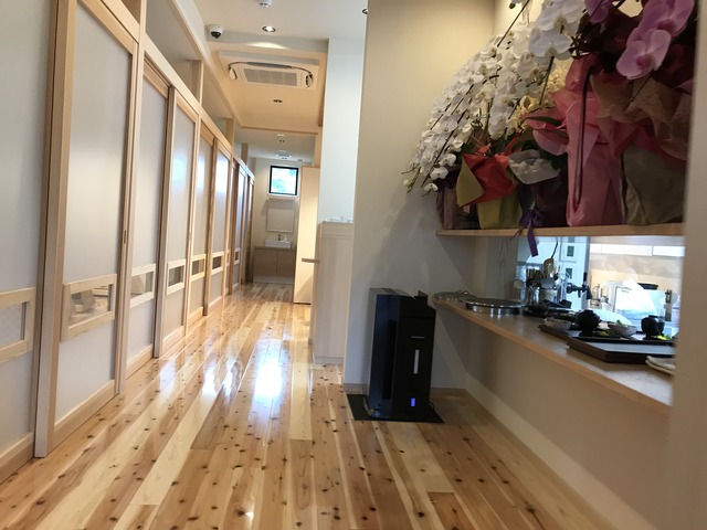 店内1-1