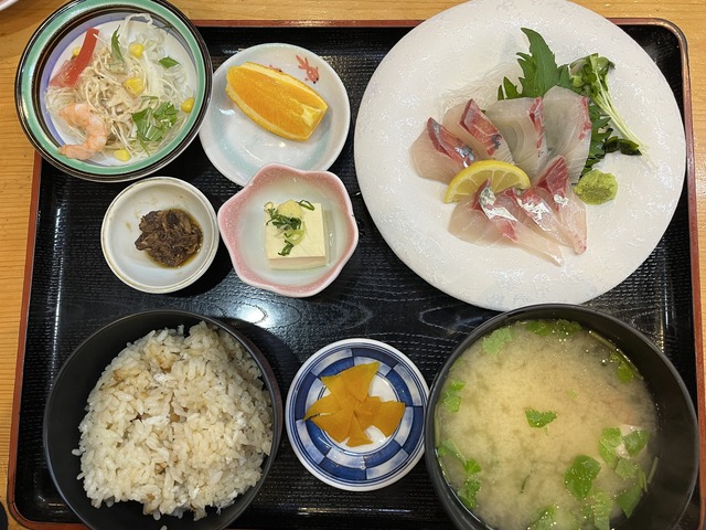 シマアジ刺身定食1-1