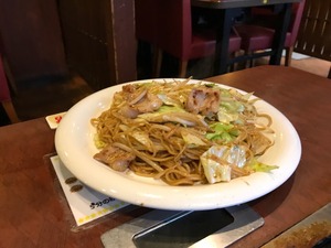 ホルモン焼きそば野菜4