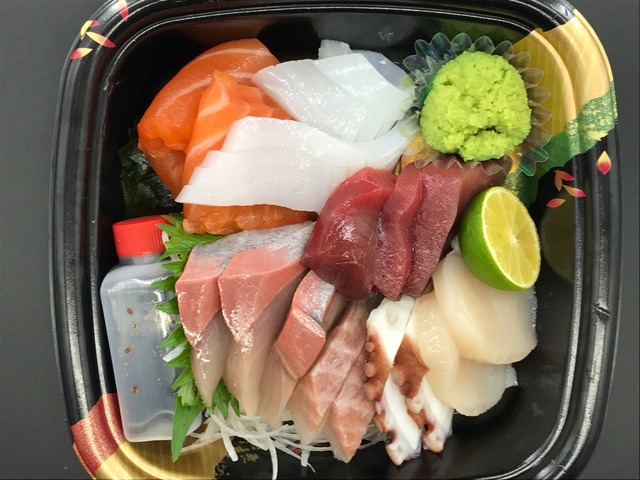 刺身盛り合わせ1