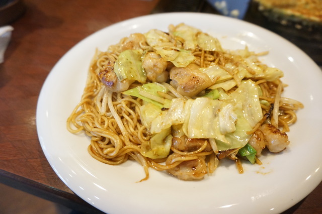 ホルモン焼きそば2