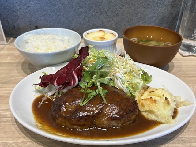 ハンバーグ定食1-1-1