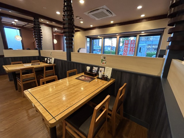店内1-1-3