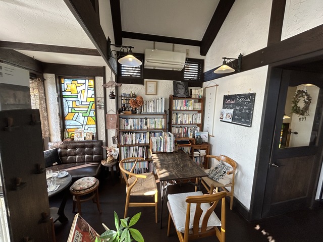 店内1-1-1