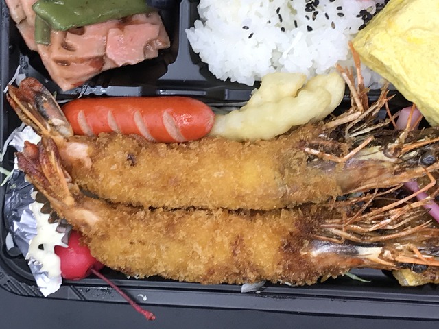 エビフライ弁当1