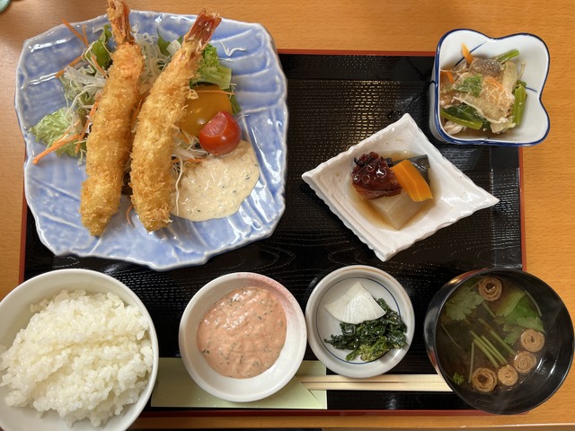 エビフライ定食
