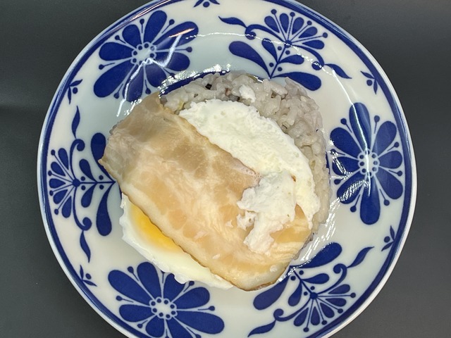 ❺ベーコンエッグ1