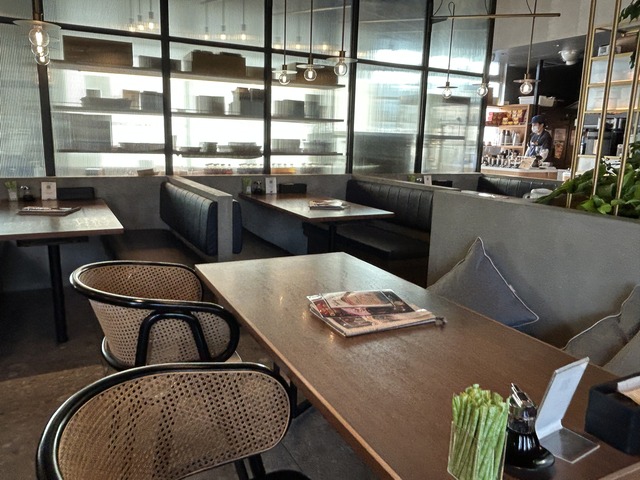 店内1-1