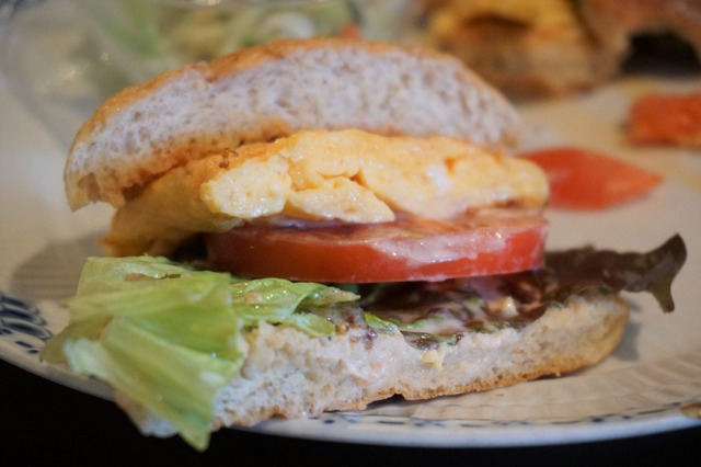 たまごとベーコンのサンド2