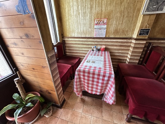 店内1-1-3