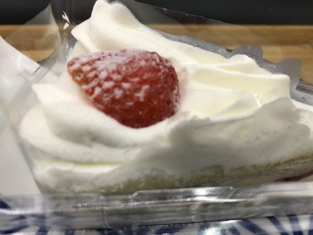 イチゴショートケーキ1