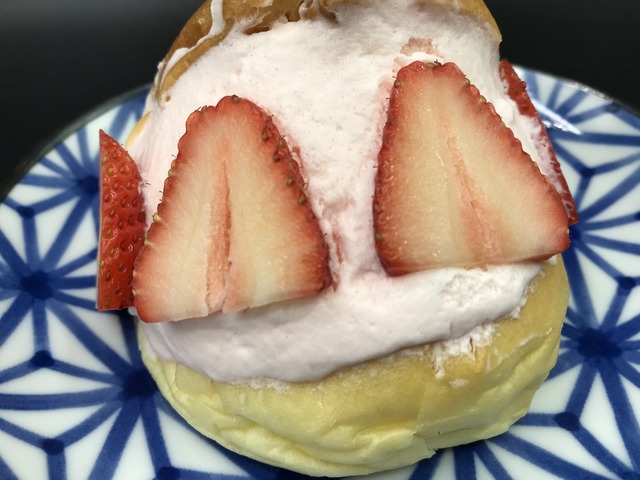 マリトッツオいちご1-1-1