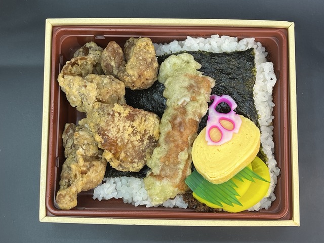 阿波尾鶏唐揚げ海苔弁当1-1