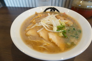 中華そばチャーシュー入り2