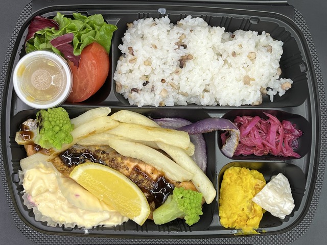 おさかな弁当