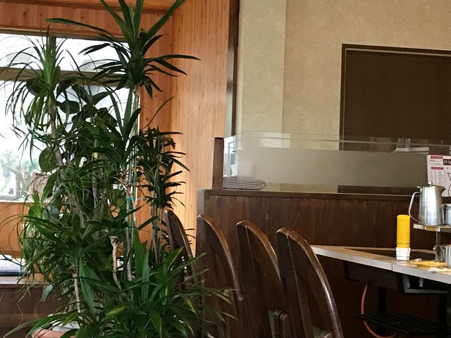 店内6