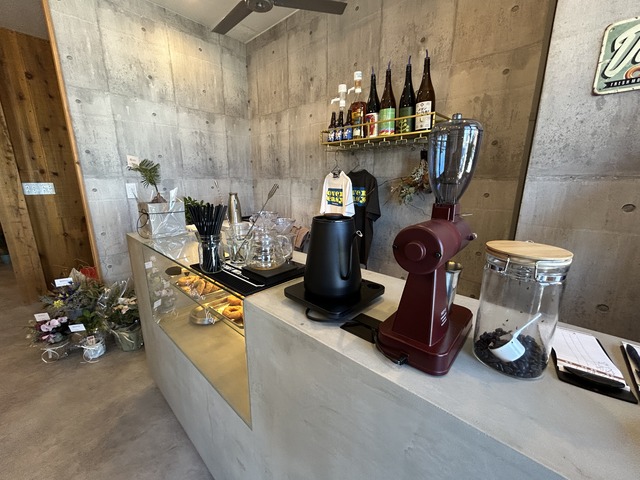 店内1-2