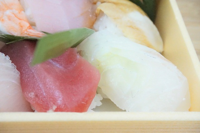 にぎり赤身イカ