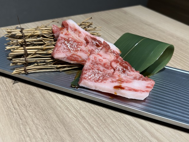 牛師の極みカルビ1-1-3