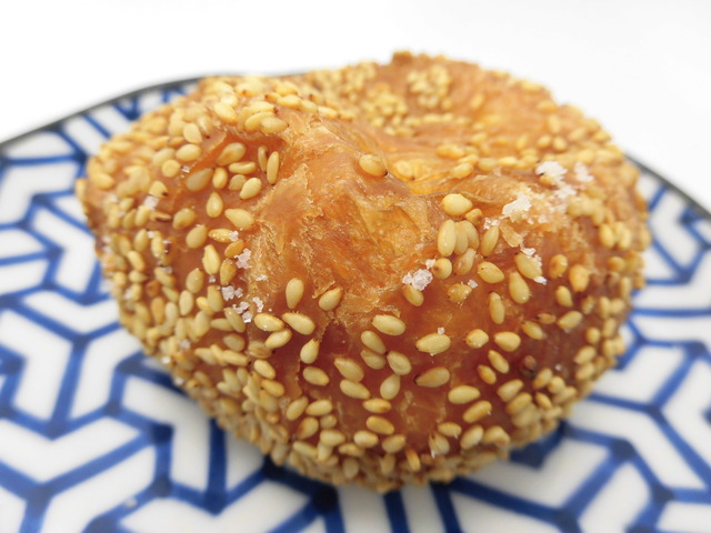 ゴマ団子風ドーナツ1