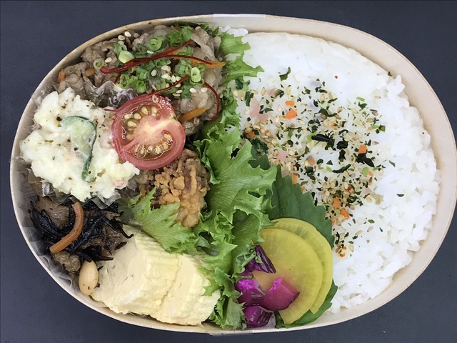 牛焼き肉弁当2-1