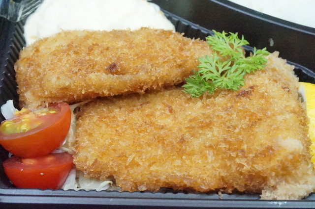 白身フライタルタル弁当2-1