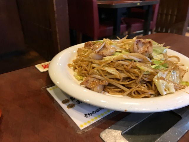 ホルモン焼きそば野菜2